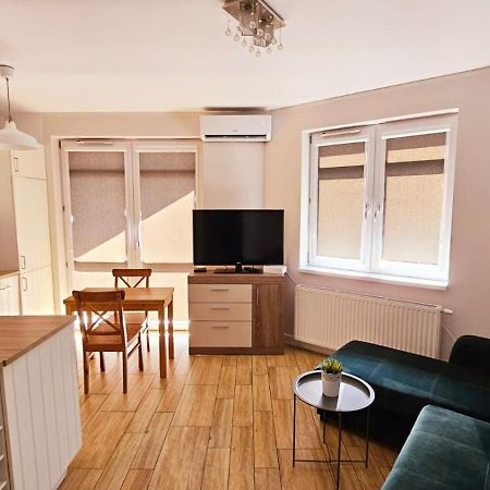 Apartament Mlynarska Piła Exterior foto
